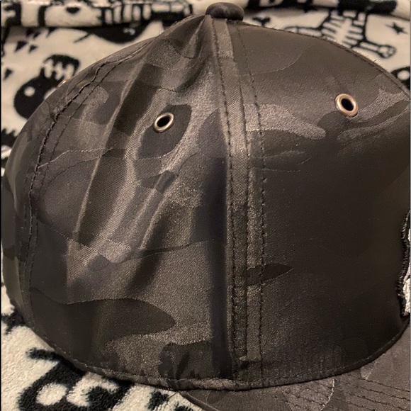 Hat - Picture 3 of 3